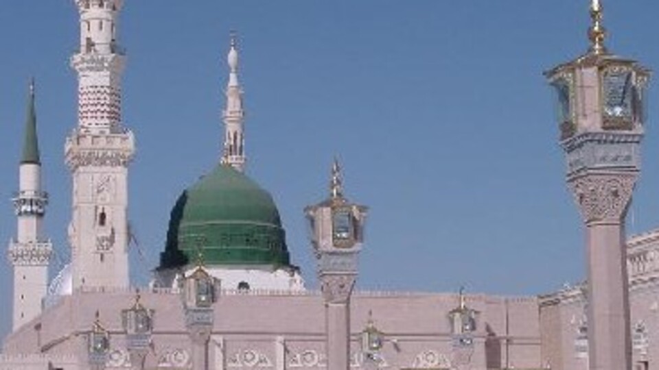 Alevi dedeleri ve Bektaşi babaları Medine'de