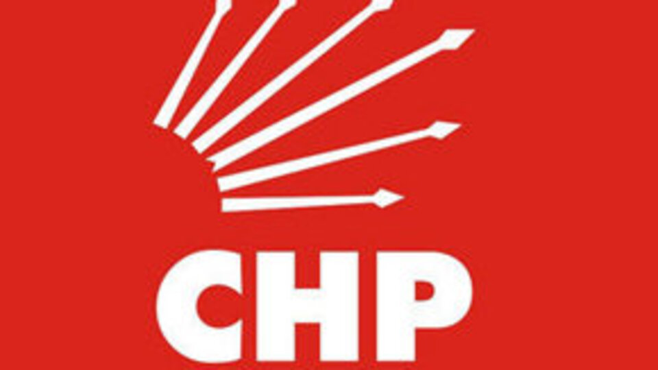 CHP'de istifa!