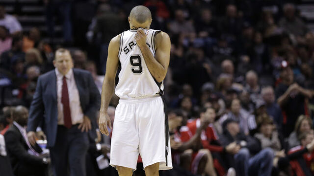 Spurs'te Parker şoku