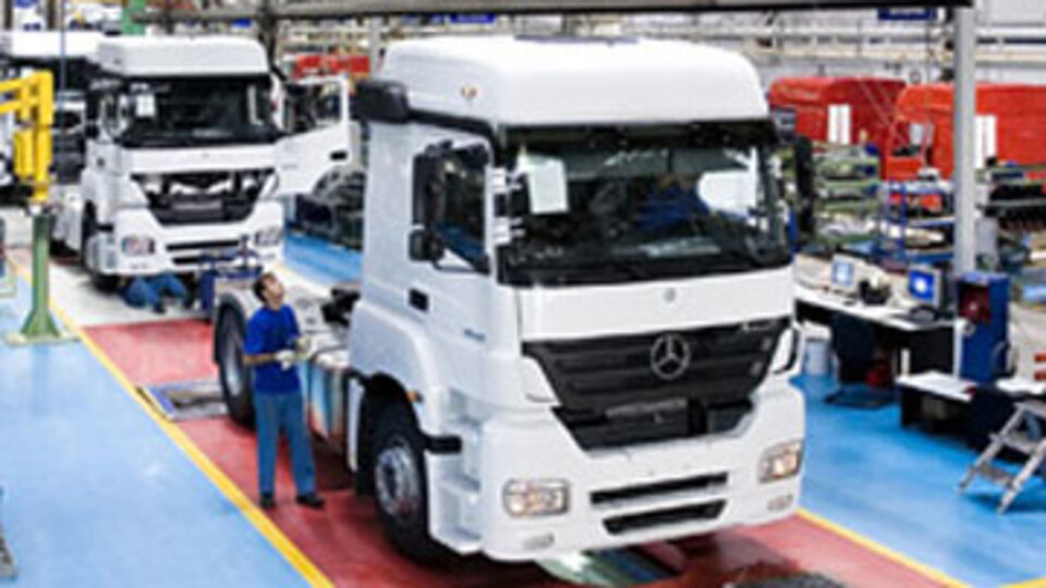 Mercedes-Benz'den üretim rekoru