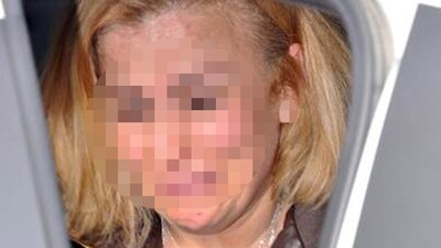 Polis MOBESE'de ağladığını görünce...