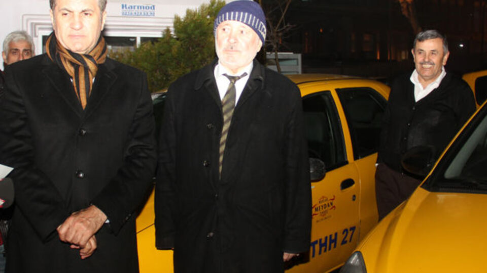 Sarıgül'den taksicilere 'İspark' sözü