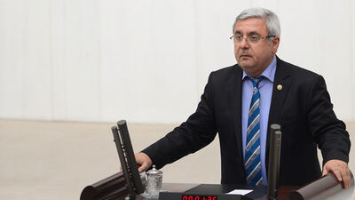 Metiner: 'Kahrolsun Kürtçülük, kahrolsun Türkçülük'