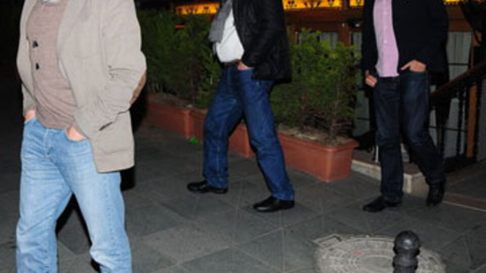 Sadri Alışık aile mesleğini seçti