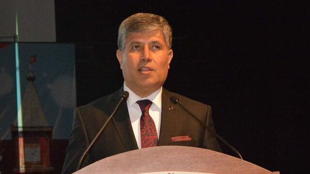 Merkeze alınan vali şaşırttı!