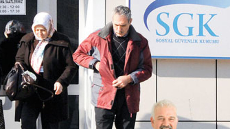 2008'den sonra kamuya geçen emekli fakirleşti