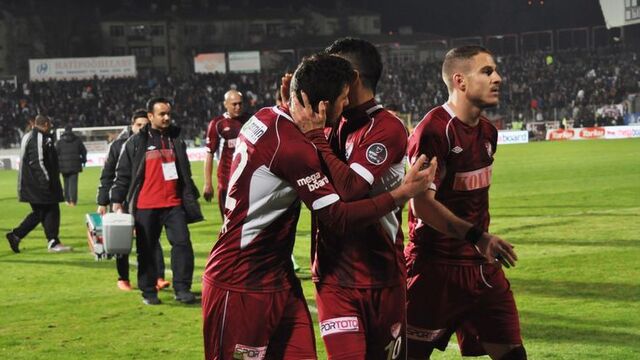 "Kırmızı kart..."