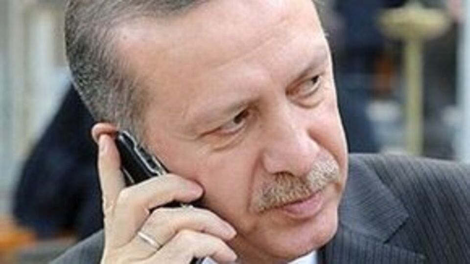 Başbakan'ın yoğun telefon trafiği!