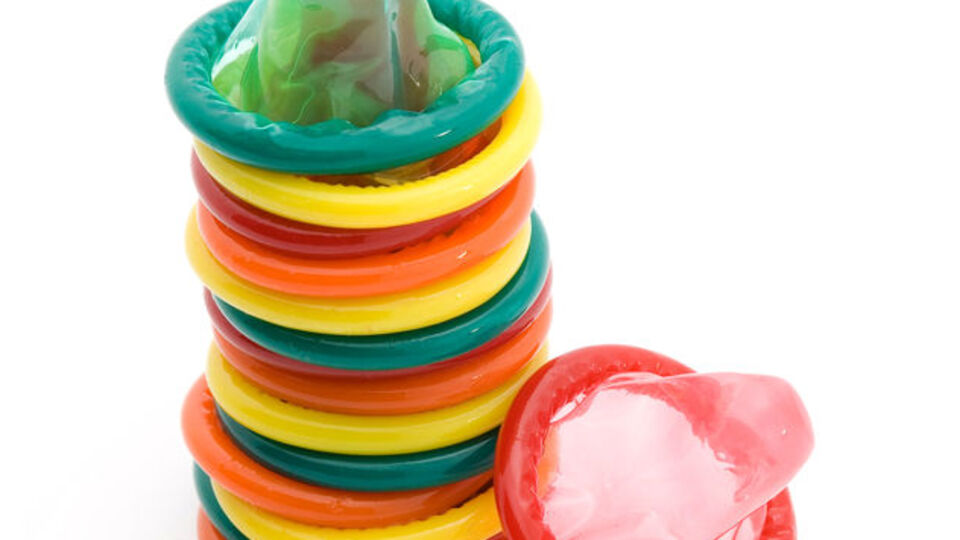 Sahte prezervatif skandalı