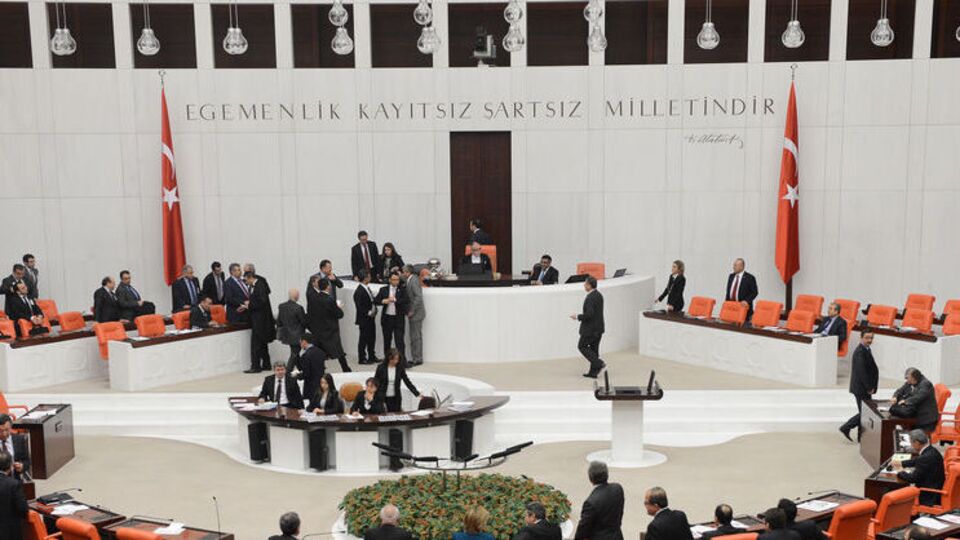İnternetle ilgili "Torba Teklif" Genel Kurul'da