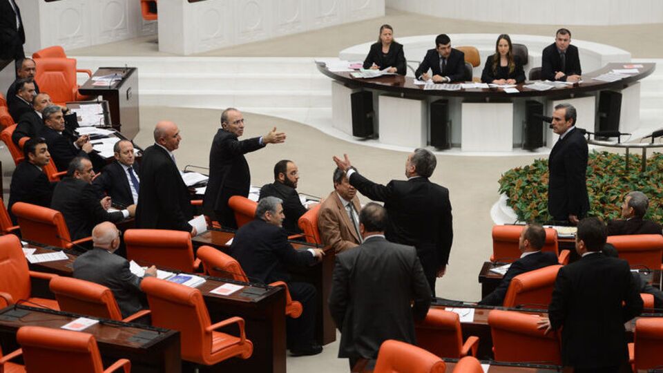 İnternet düzenlemesi Meclis'ten geçti!