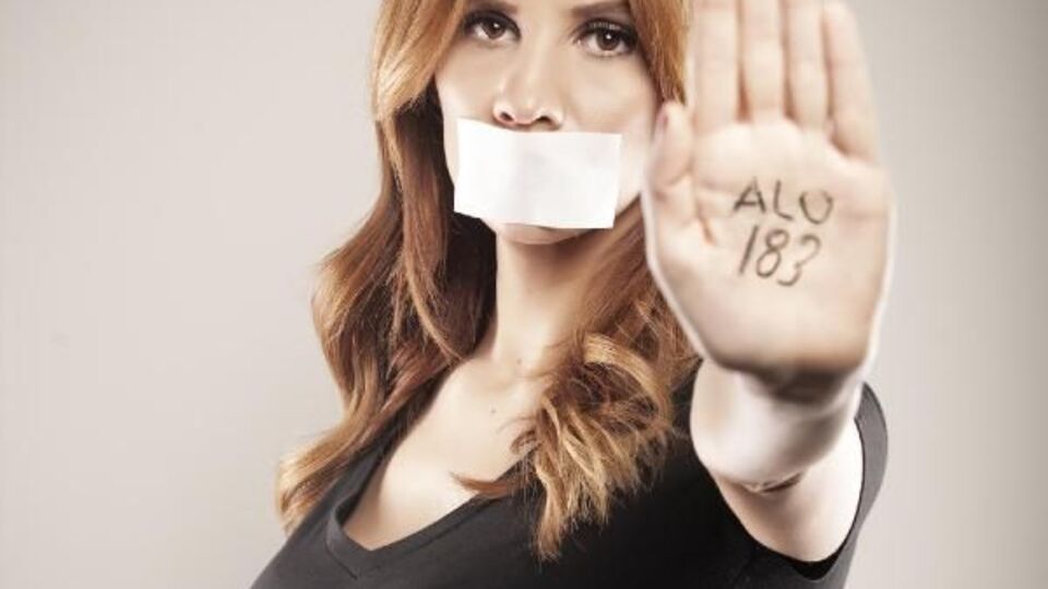 "Kadına şiddete son"