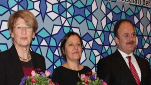 Çeviri ödülü Sezer Duru'nun