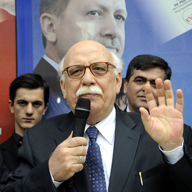 Gayrimüslim öğrenciye de geliyor