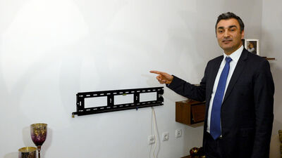 CHP'li vekilin evine hırsız girdi!