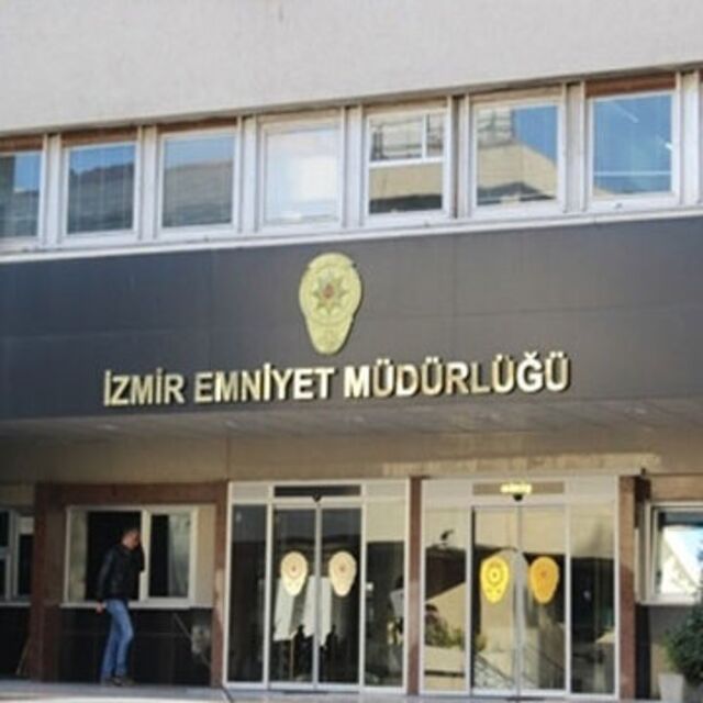 İzmir Emniyeti'nde deprem!