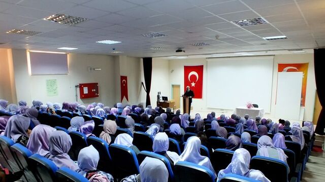İmam hatip liselerine Arapça hazırlık sınıfı