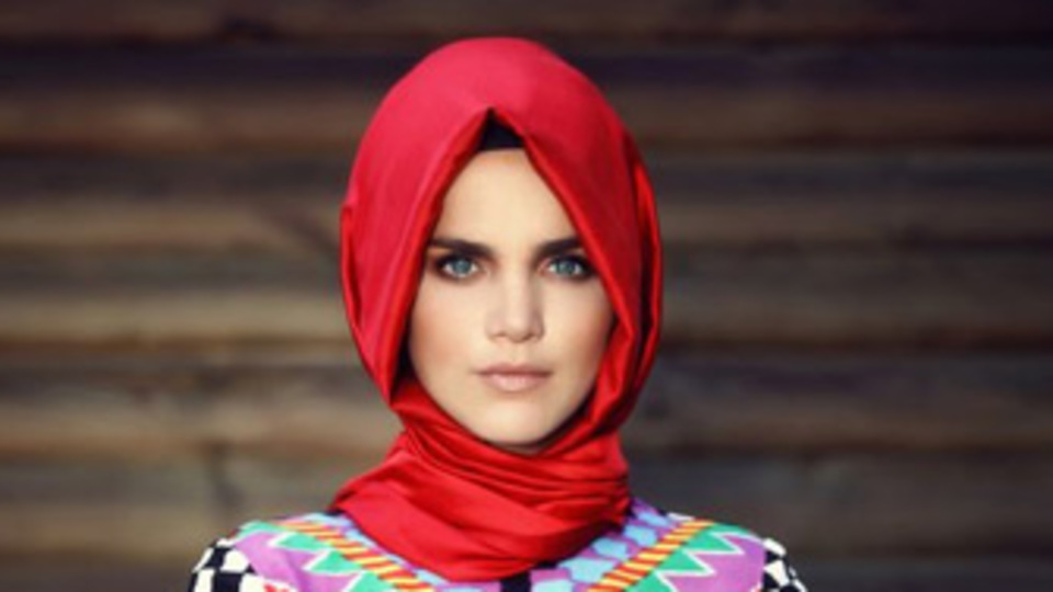 Neden din değiştirdi?