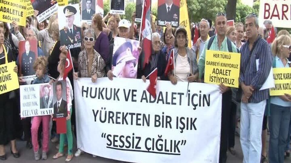 Balyoz mahkumları tahliye istedi