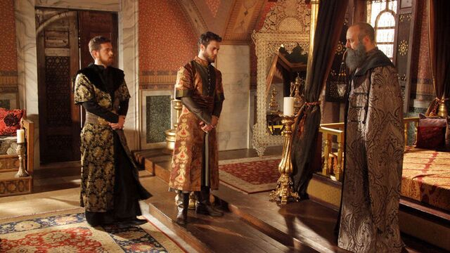 Sultan Süleyman taht varisini açıkladı