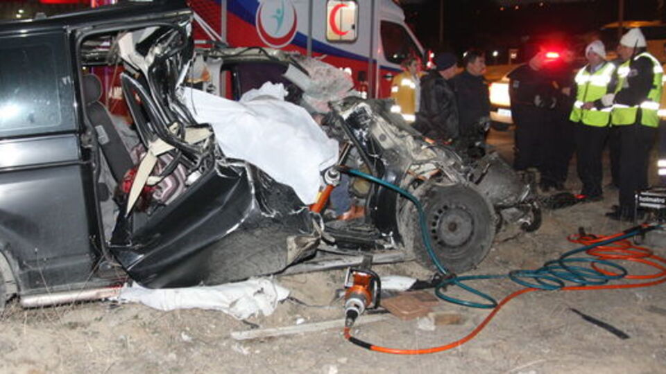 Başkentte trafik kazası: 3 ölü