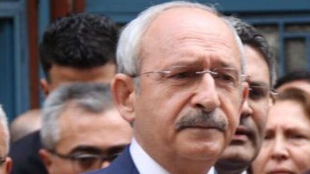 Burak Can'ın babasını aradı