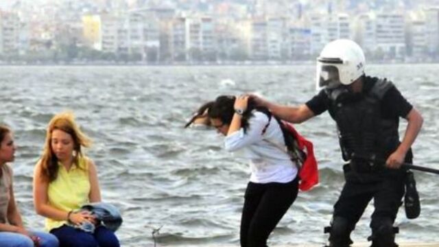 O polislerin cezası belli oldu