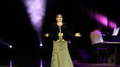 Sezen taşındığı mahalleye değer katar