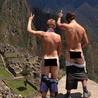 Bu fotoğraflar gözaltı sebebi