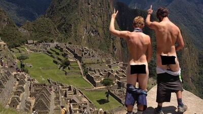 Bu fotoğraflar gözaltı sebebi