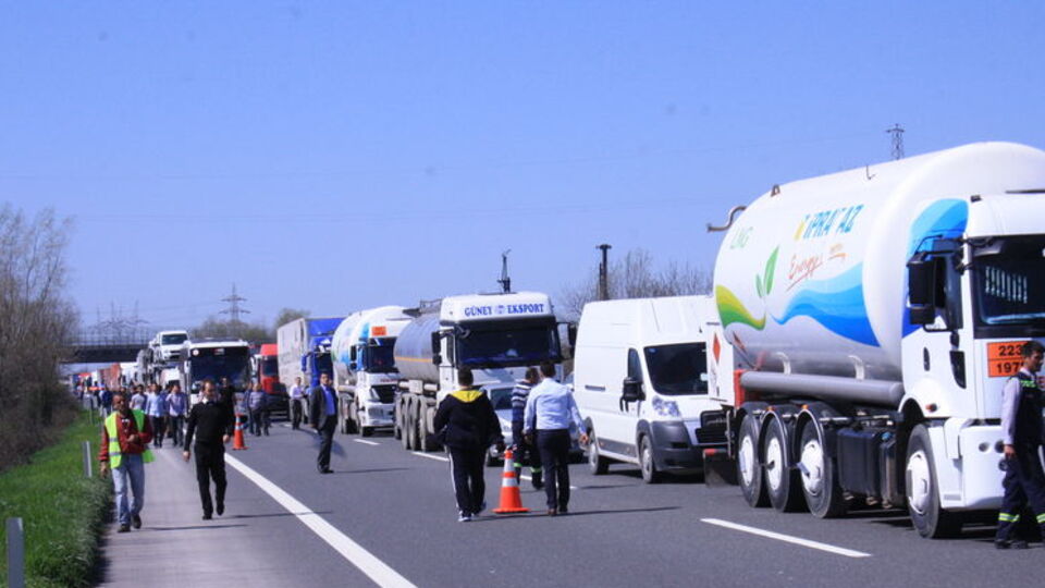 TEM'i felç eden kaza!