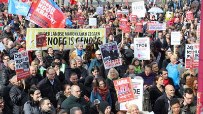 Hollanda'da ırkçılık protesto edildi