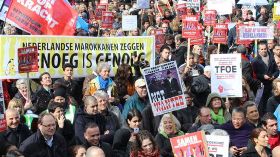 Hollanda'da ırkçılık protesto edildi