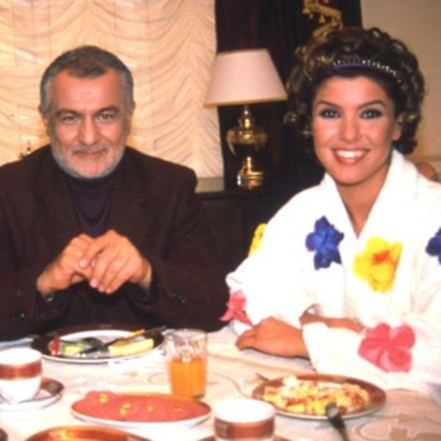 "Haberler neşeliyse bornozumu giyip Ömer beeey! derim"