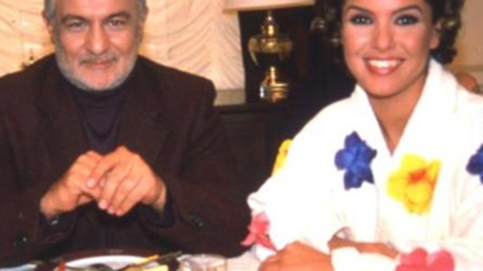 "Haberler neşeliyse bornozumu giyip Ömer beeey! derim"