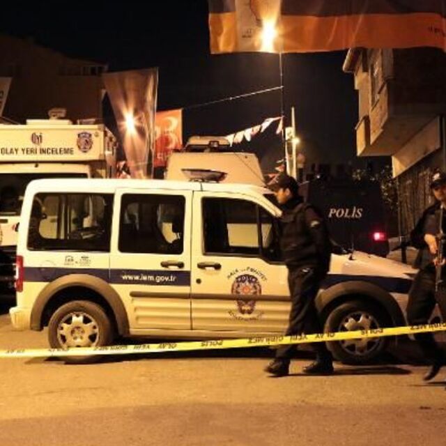 İstanbul'da silahlı çatışma!