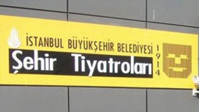 Sahnelenmeyen oyunun davası 8 yıl sonra bitti