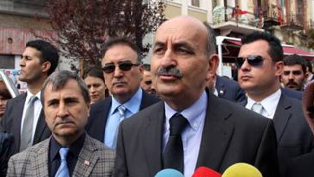 Müezzinoğlu: İlaç meyve değil