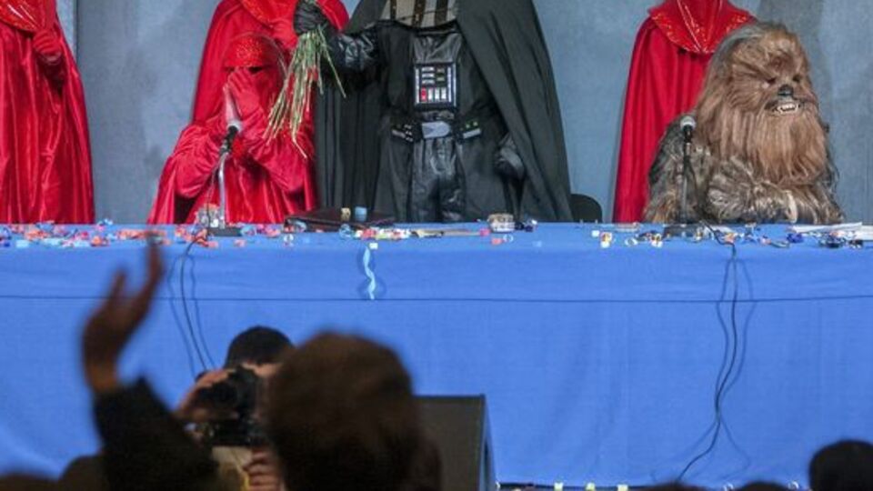 Ukrayna'yı Tatooine'den yönetecek