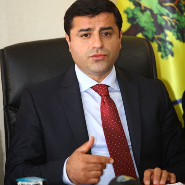 BDP'li Demirtaş'tan direniş çağrısı