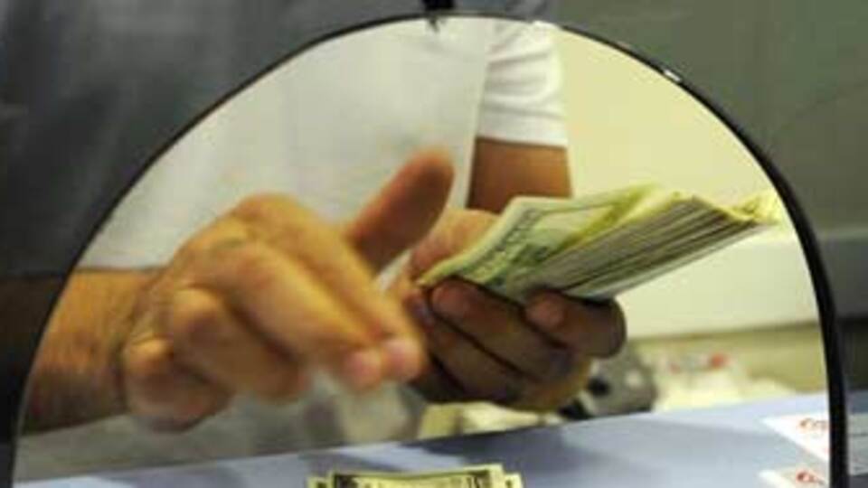 Seçim doları '7' bitirdi!