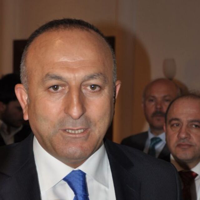 "Herhalde ülkeden kaçmanın yollarını arıyor"