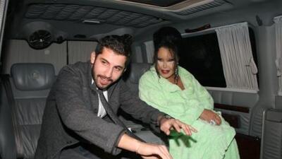 Genç sevgilisini kıskanınca...