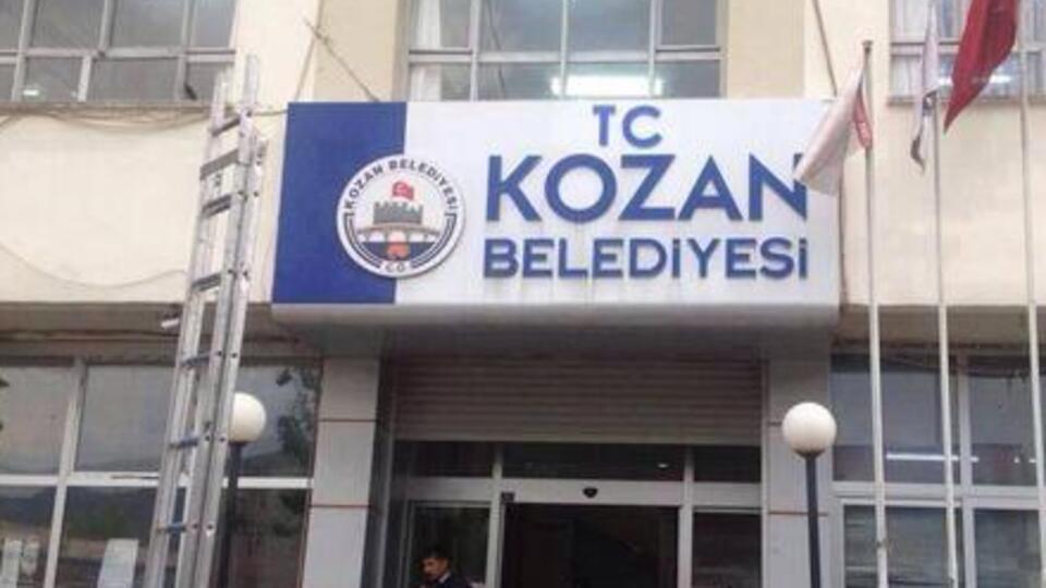 MHP'li başkanın ilk icraatı!