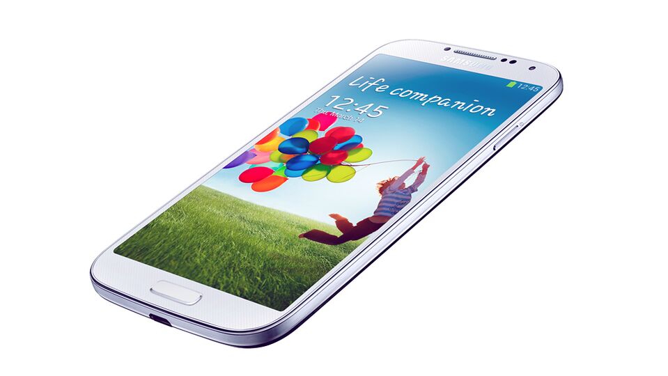 Galaxy S4'ü 30 saniyede yüzde 100 şarj ettiler