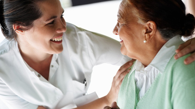 Hemşirelere doktor olmanın yolu açılıyor