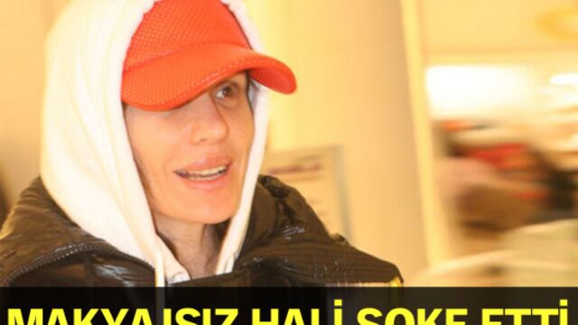 Makyajsız hali şoke etti!
