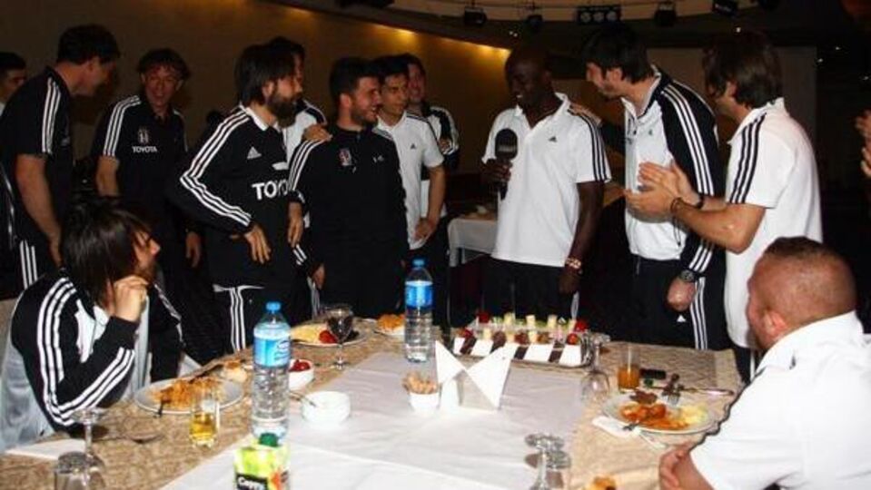 Dany'e sürpriz doğum günü