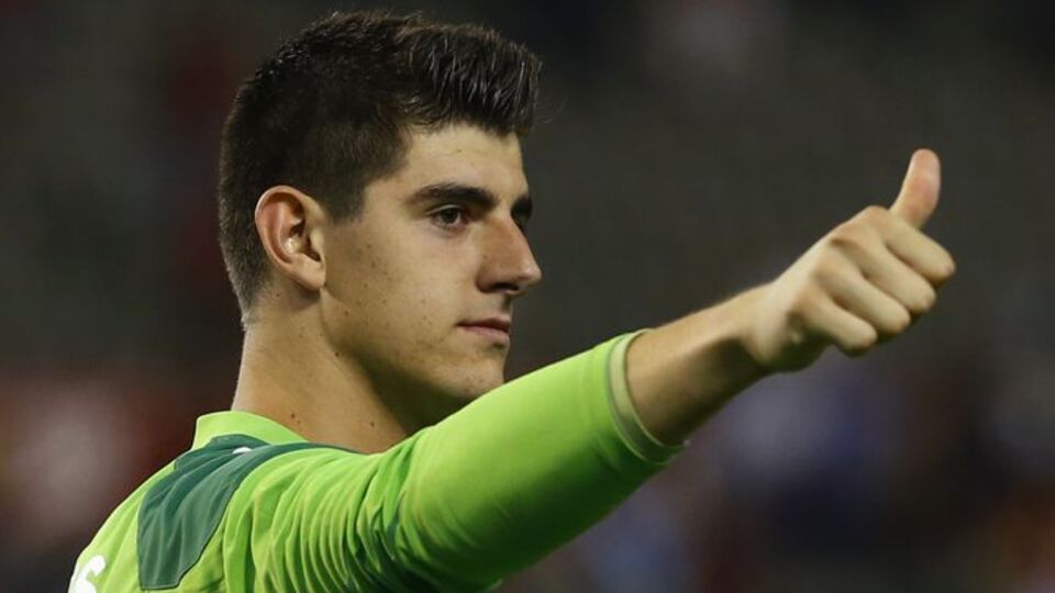 Chelsea'den Courtois açıklaması!