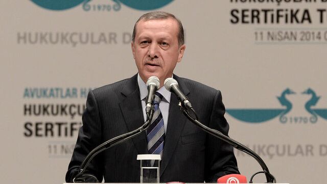 "17 Aralık operasyonu bal gibi darbe girişimidir"